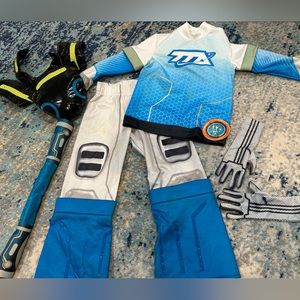 Miles from tomorrow land costume disney store size 5/6